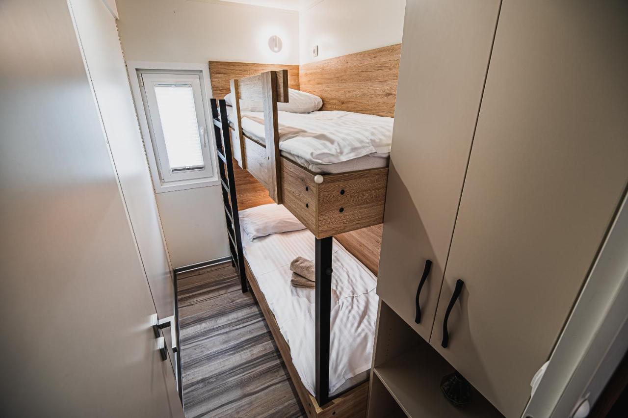 Premium Mobile Homes With Thermal Riviera Tickets Чатеж об Сави Екстериор снимка